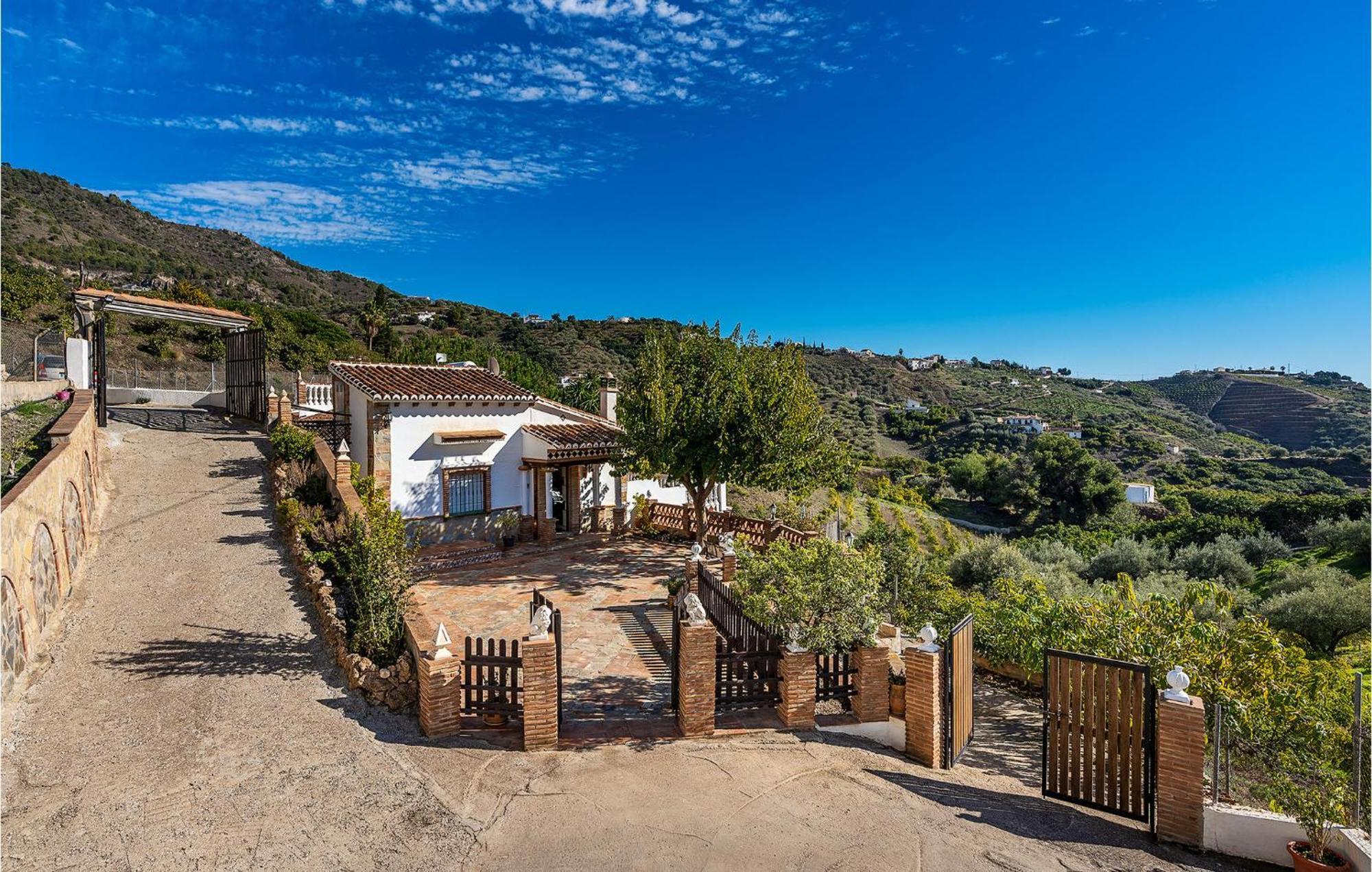Amazing Home In Frigiliana With Kitchen Экстерьер фото