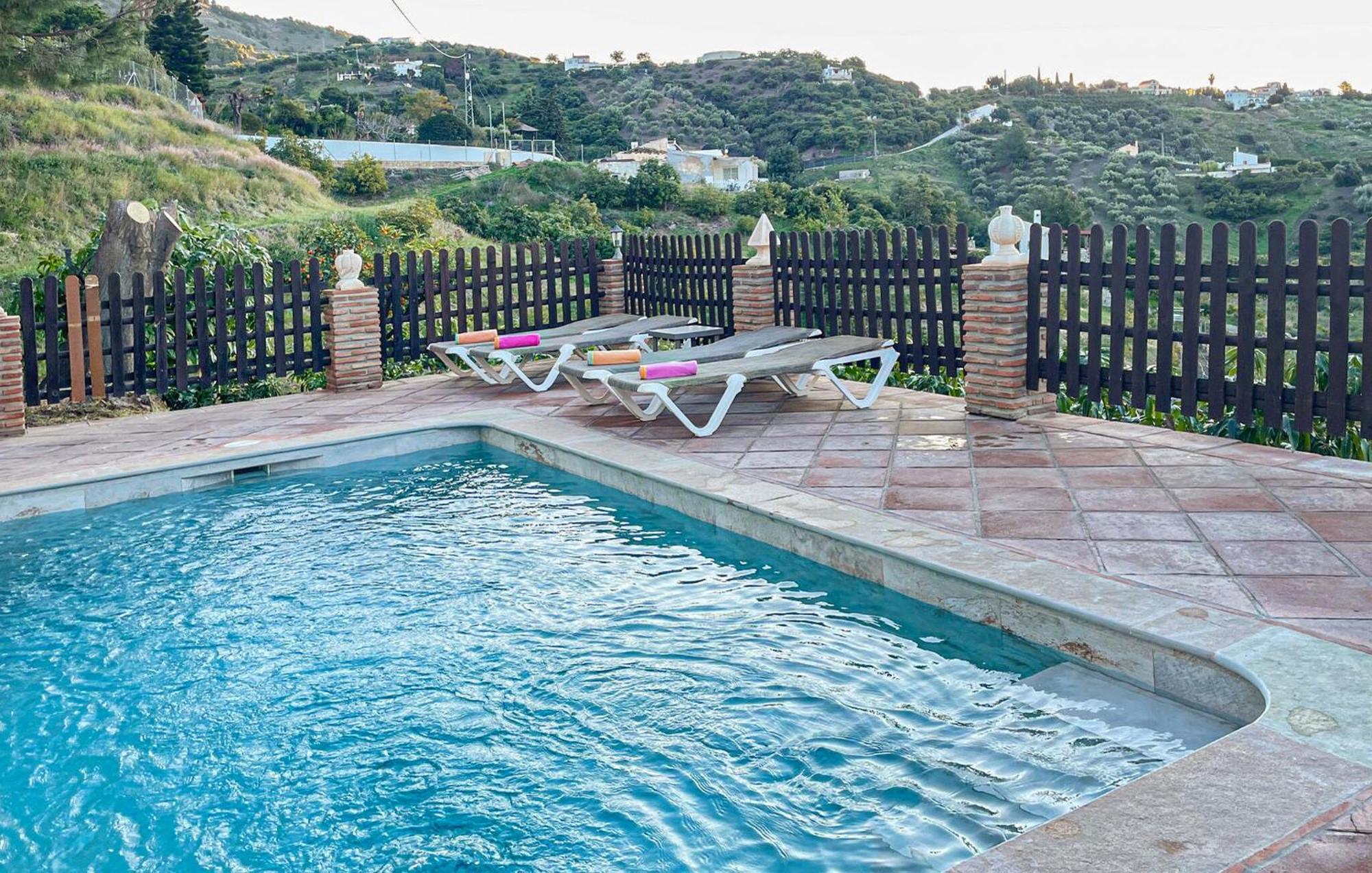 Amazing Home In Frigiliana With Kitchen Экстерьер фото